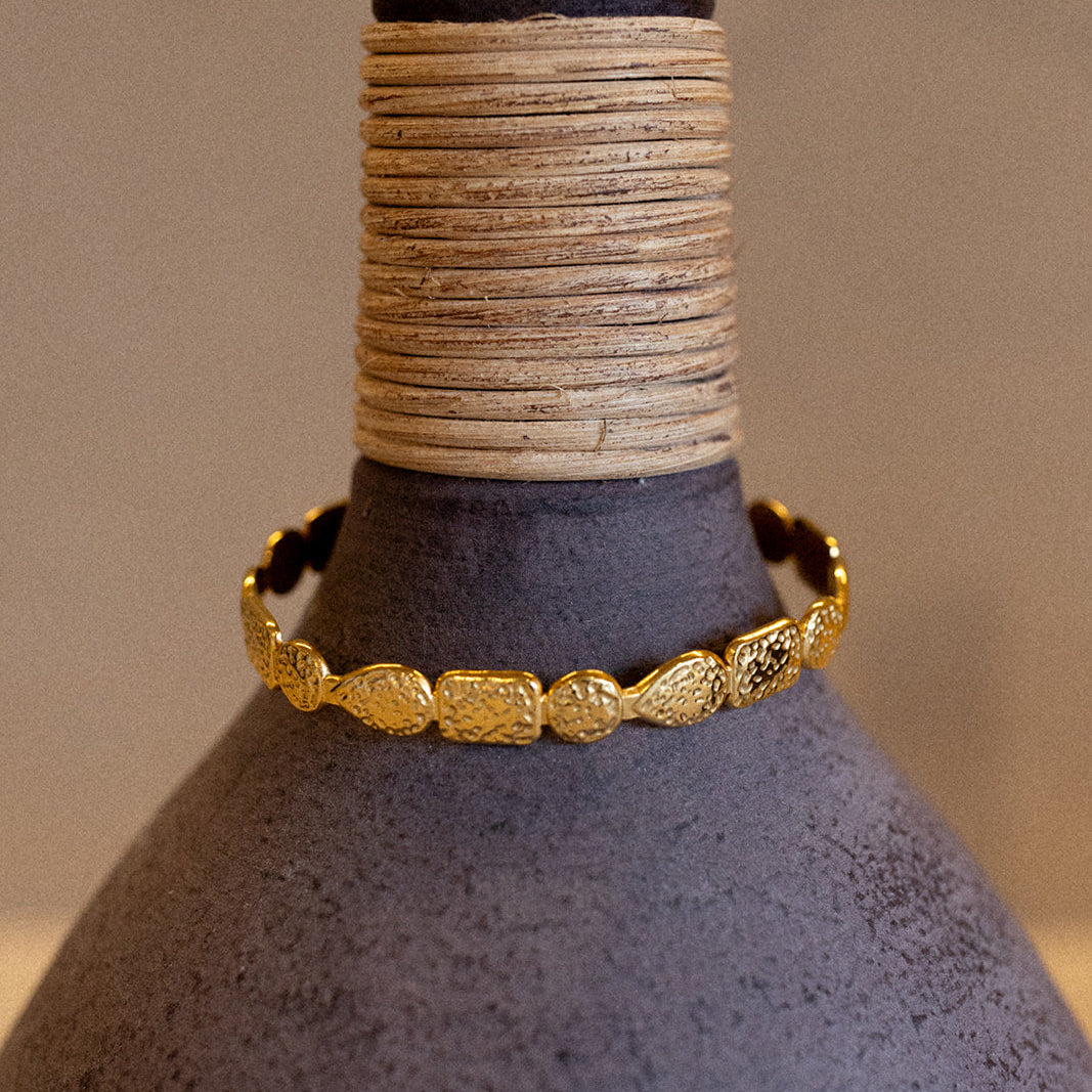 Yara Bangle