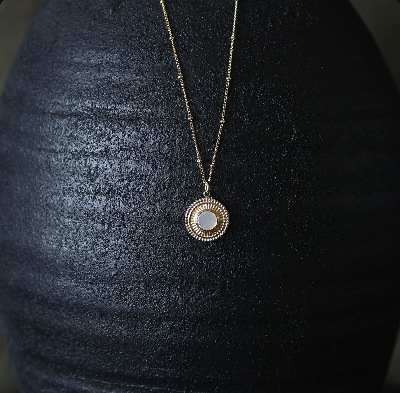 Daisy Necklace