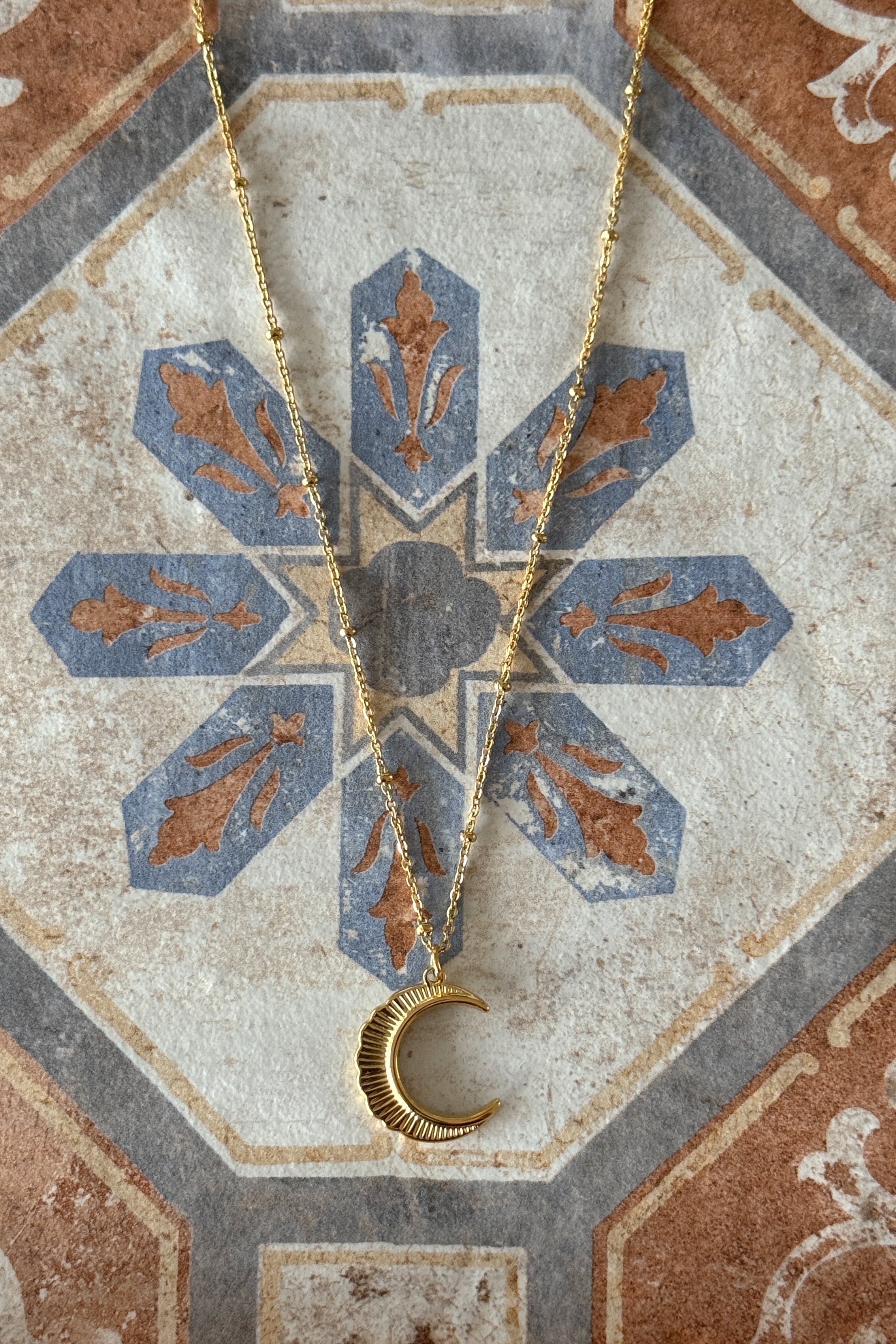 Nova Necklace
