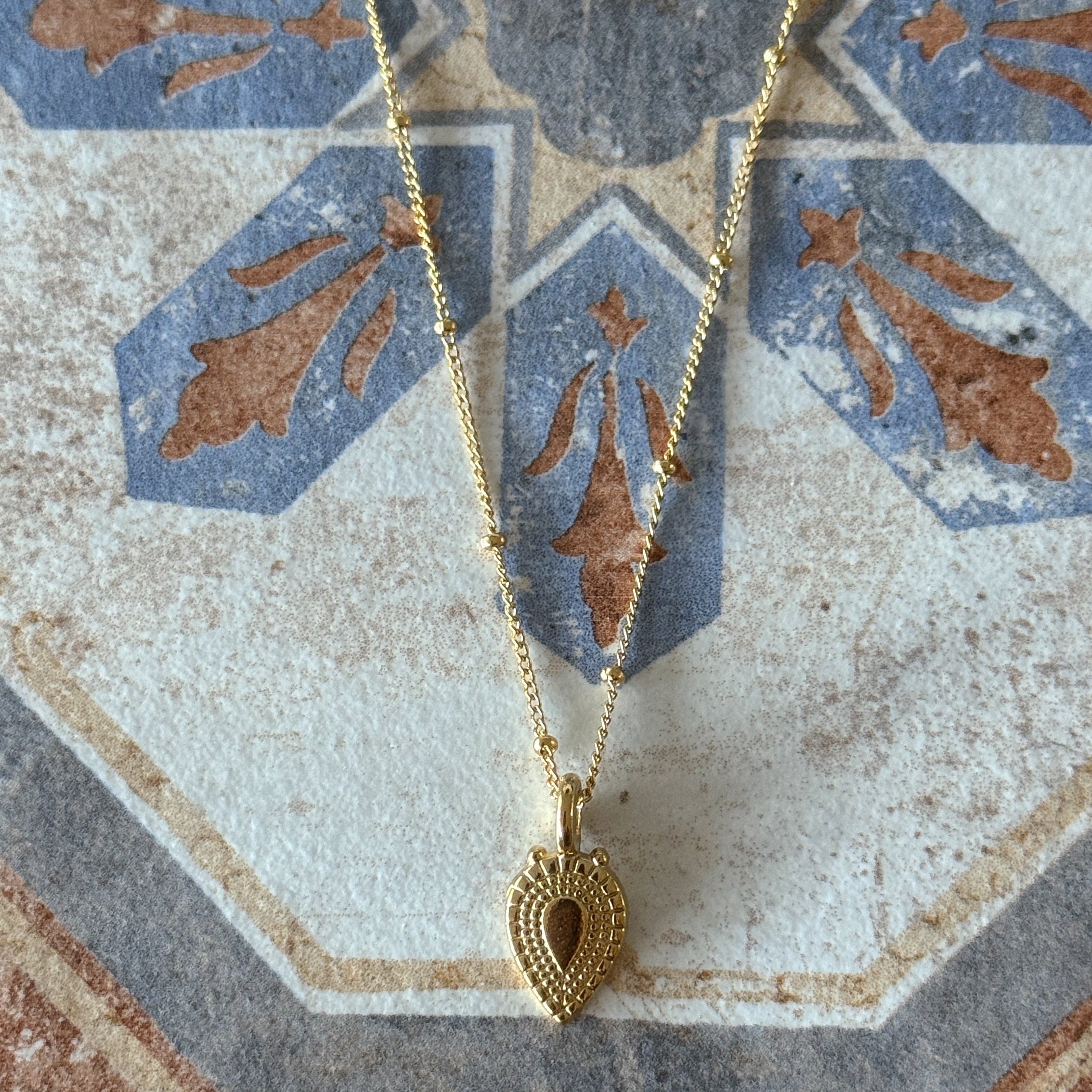 Avin Necklace