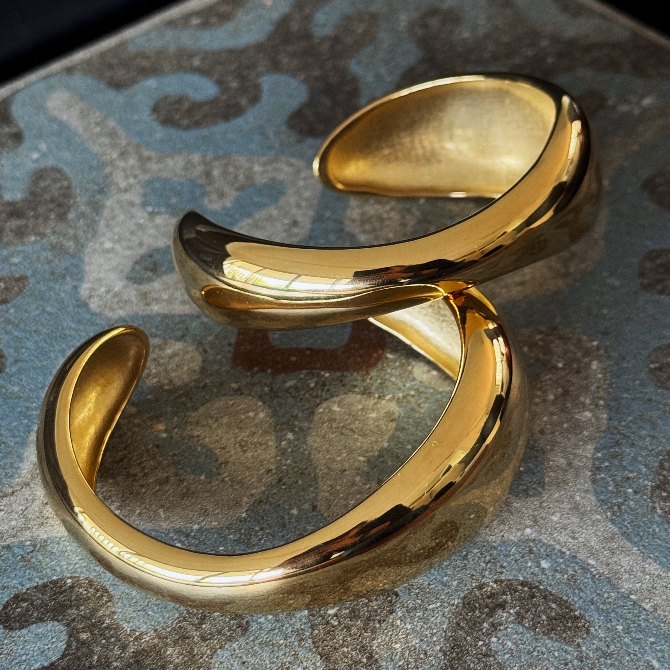 Sura Bangle