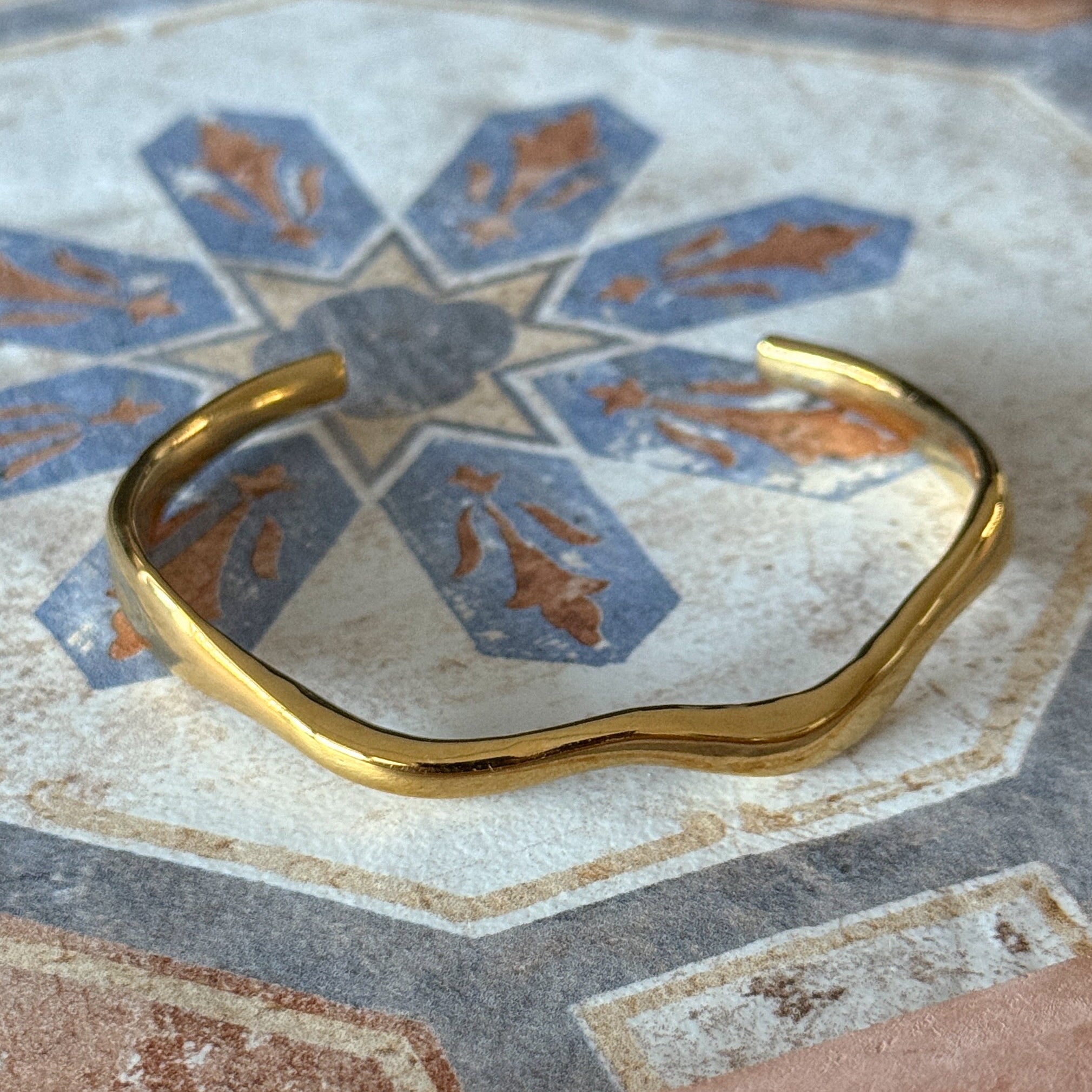 Ruh Bangle