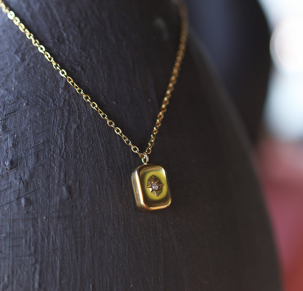 Light Necklace