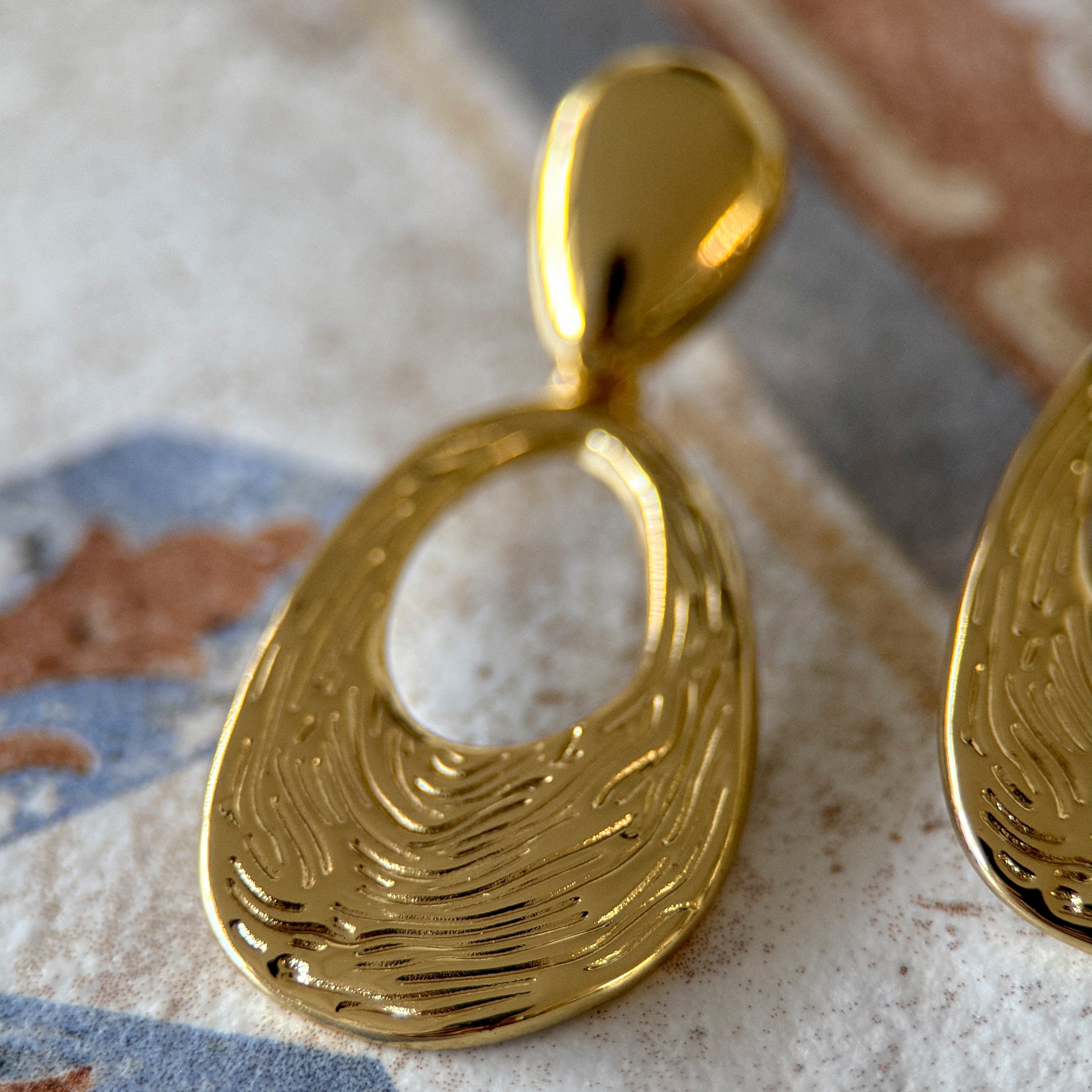 Nadia Hoops