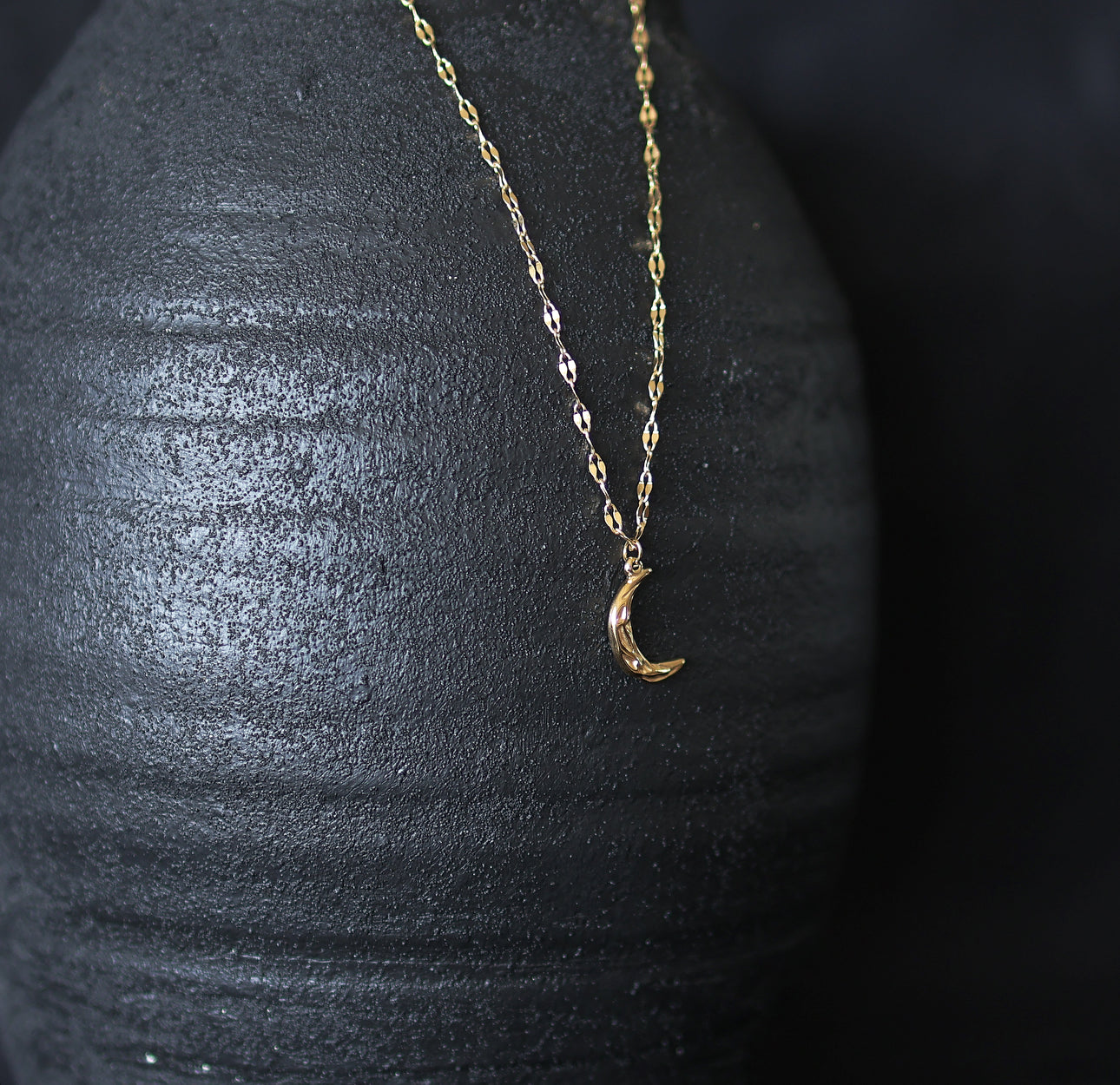 Luna Necklace