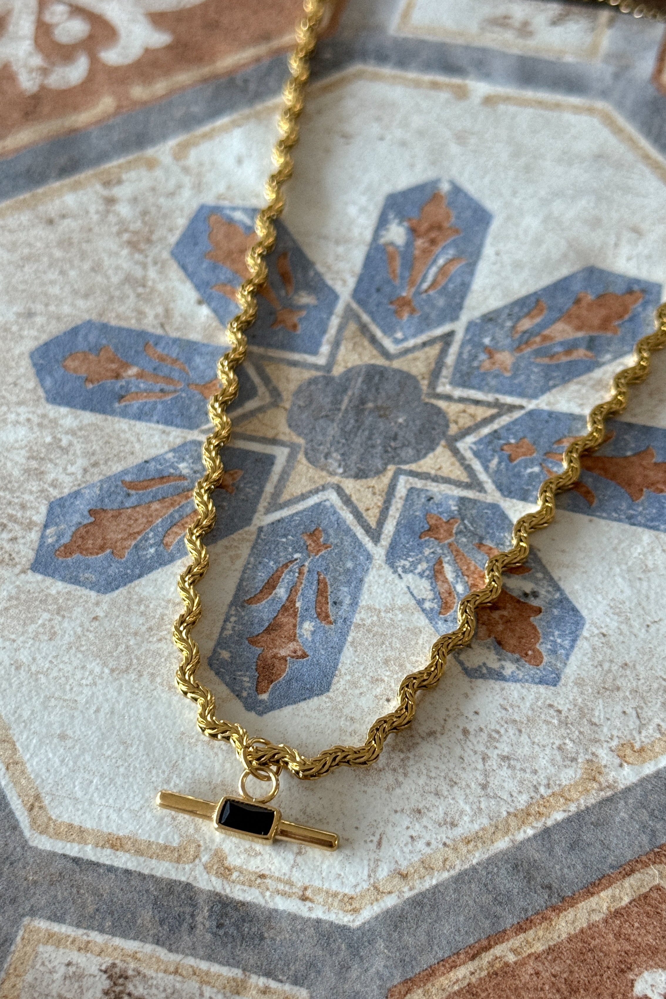 Nura Necklace