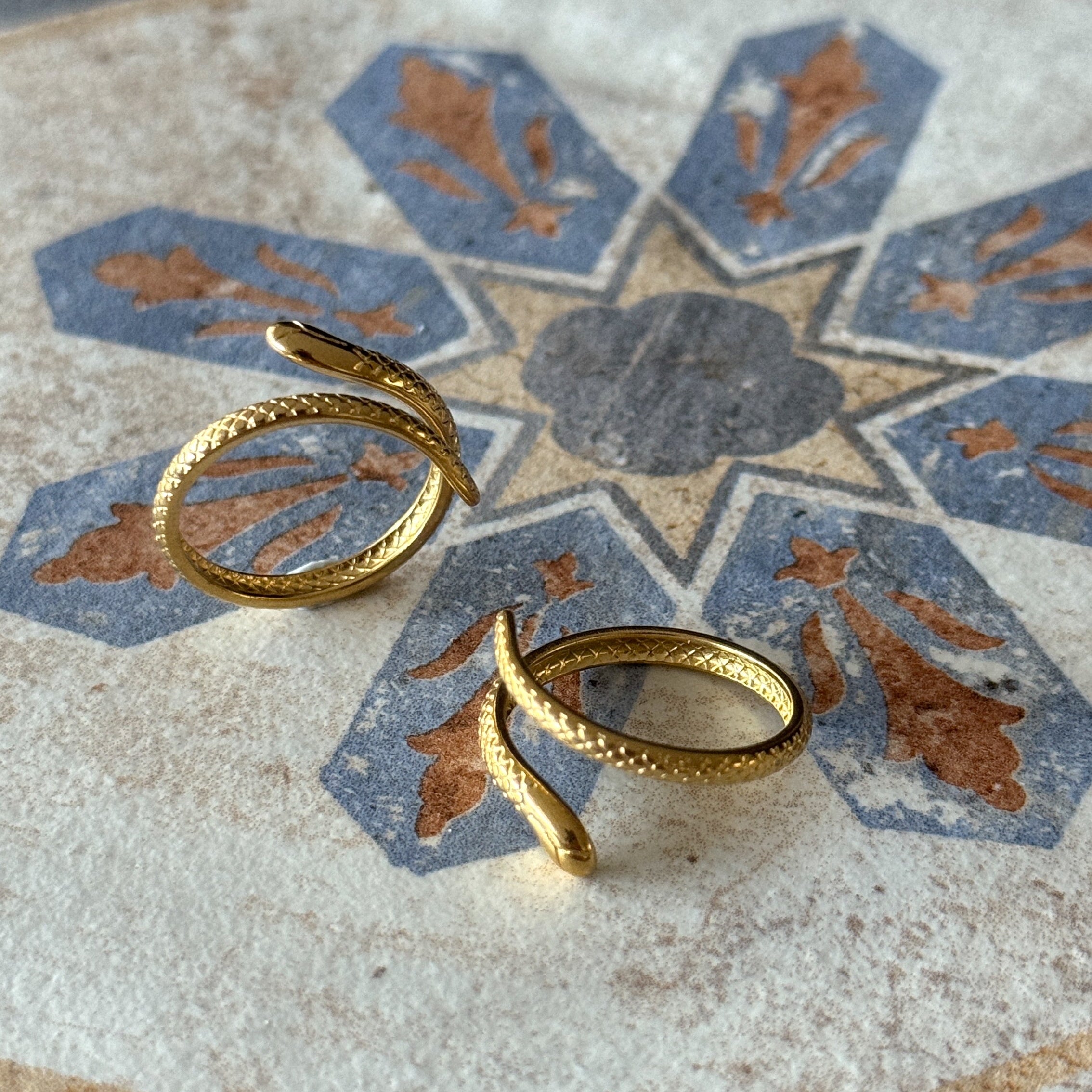 Naja Ring