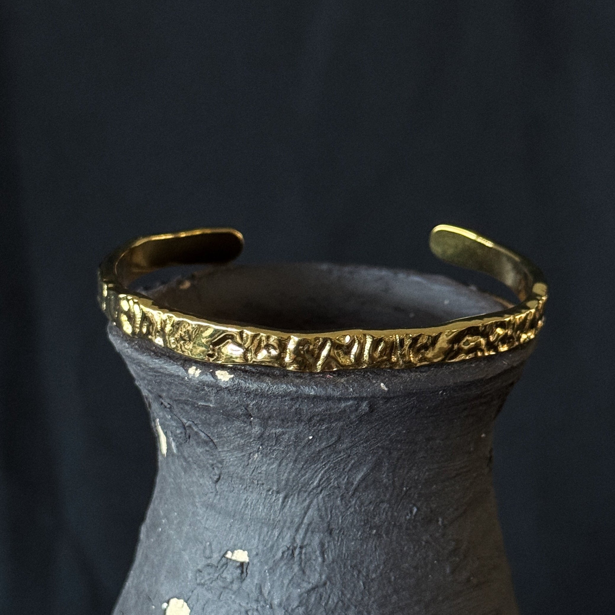 Zahra Cuff